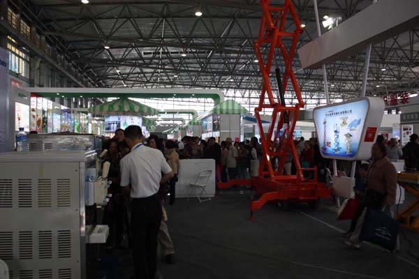 苏滇携手聚春城 j9九游会南国喜迎宾 苏滇携手聚春城 j9九游会南国喜迎宾