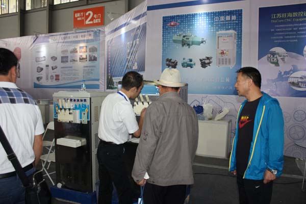 苏滇携手聚春城 j9九游会南国喜迎宾 苏滇携手聚春城 j9九游会南国喜迎宾